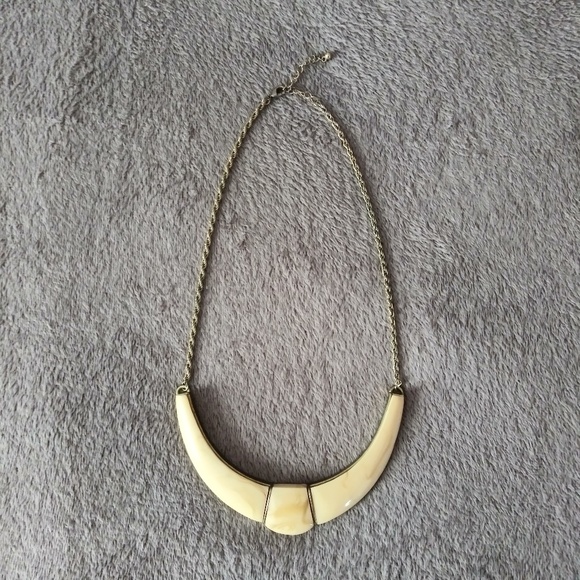Cream Semi-Circle Statement Necklace - Picture 4 of 4